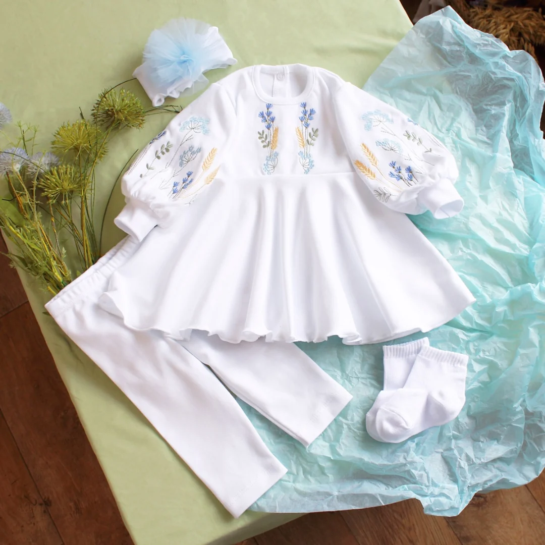 Christening set for a girl, Розмай Блакить